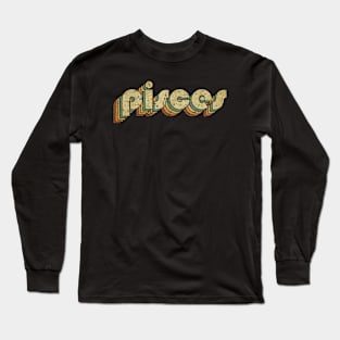 Pisces // Vintage Rainbow Typography Style // 70s Long Sleeve T-Shirt